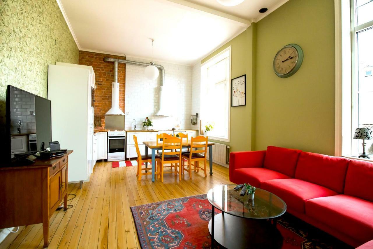 Lysekil City Rooms & Suites エクステリア 写真